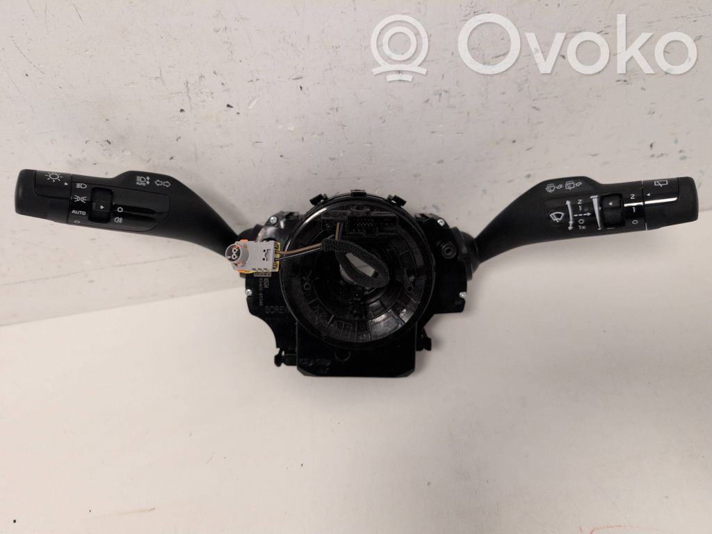 KIA Niro Interruptor/palanca de limpiador de luz de giro 