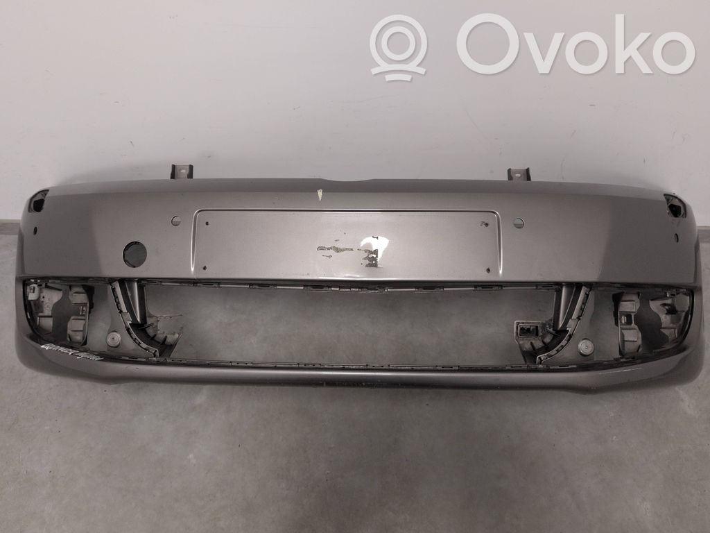 Volkswagen Golf VI Front bumper 