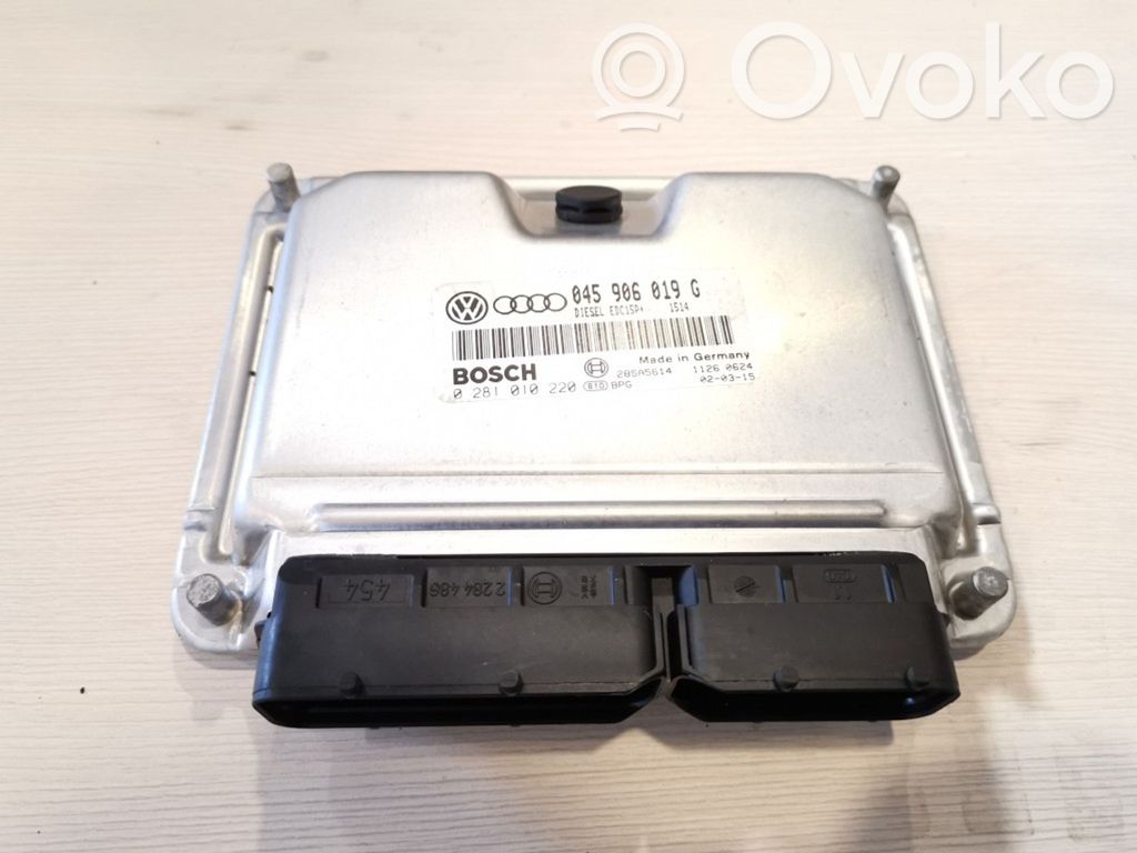 Engine control unit/module   045906019G,0281010220