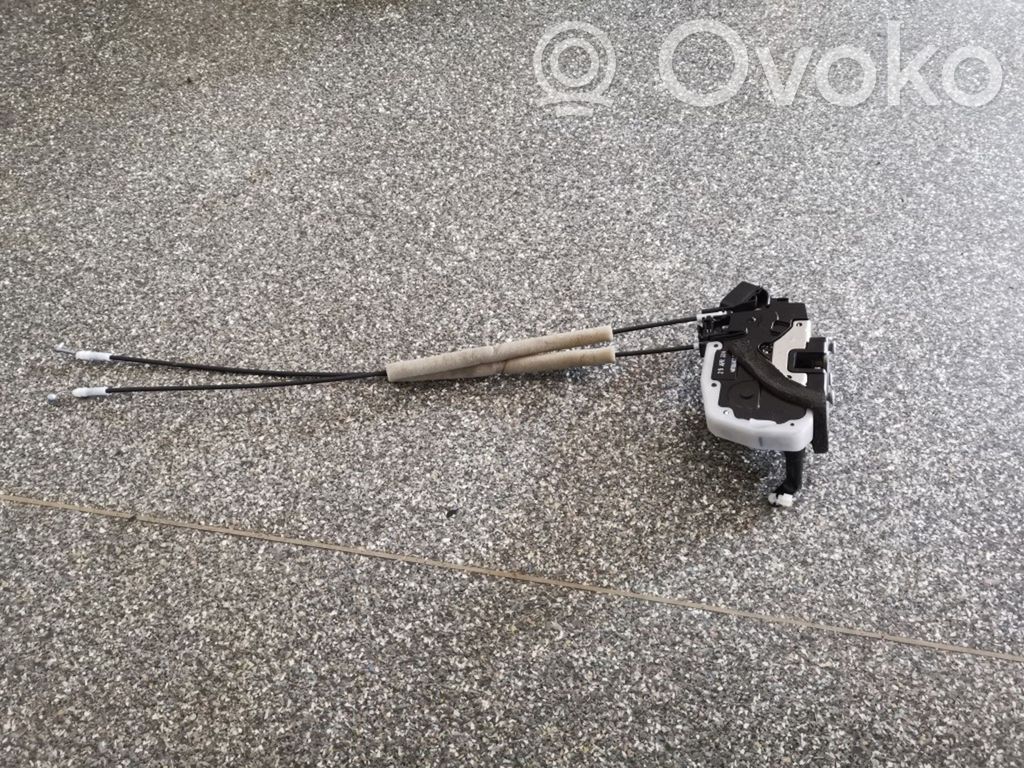 Zamek drzwi przednich   B4JRBNN,B4JRB,M4425,T8011420
