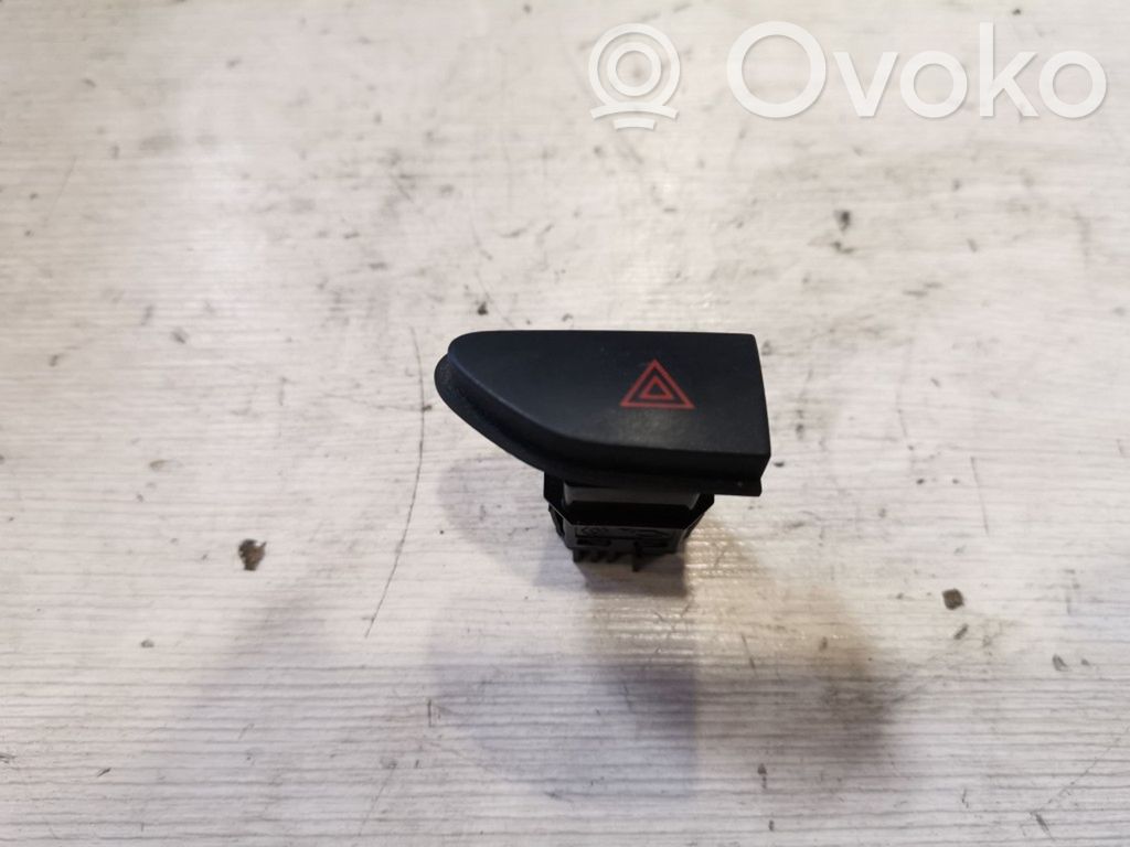 Hazard light switch   252907372R