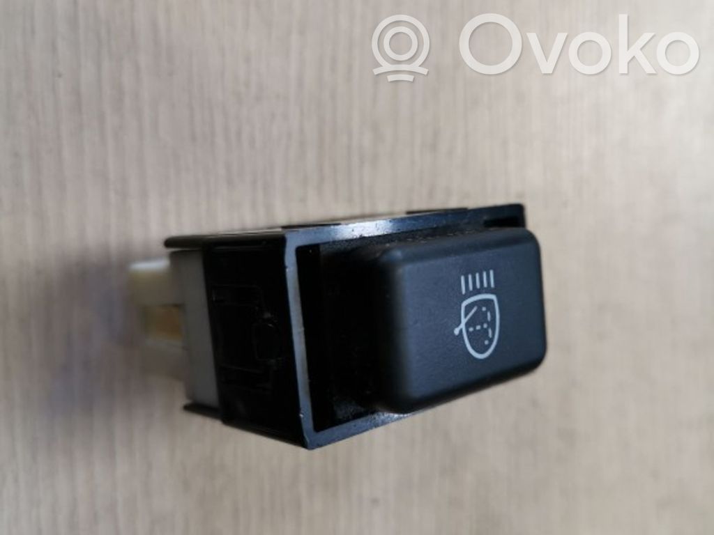 Interruptor del limpiafaros   15A607