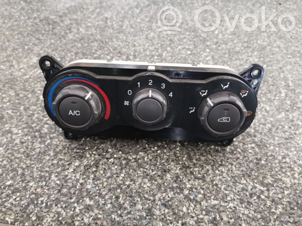 Hyundai Matrix Climate control unit 