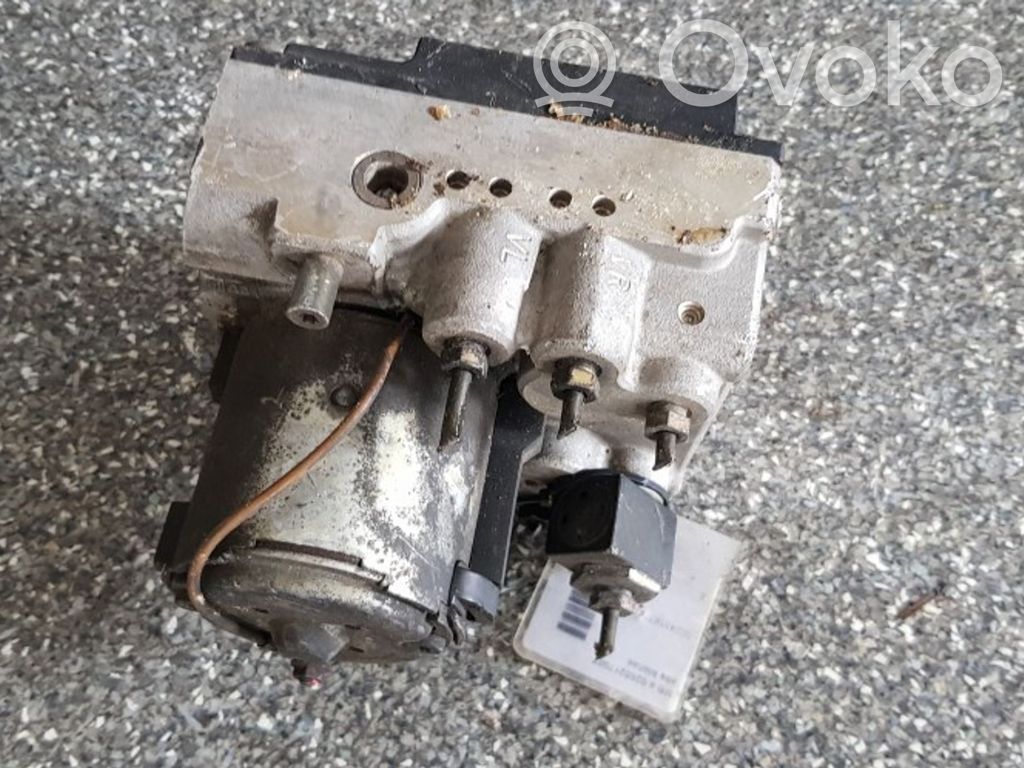 Mercedes-Benz Vito Viano W639 ABS bloks 