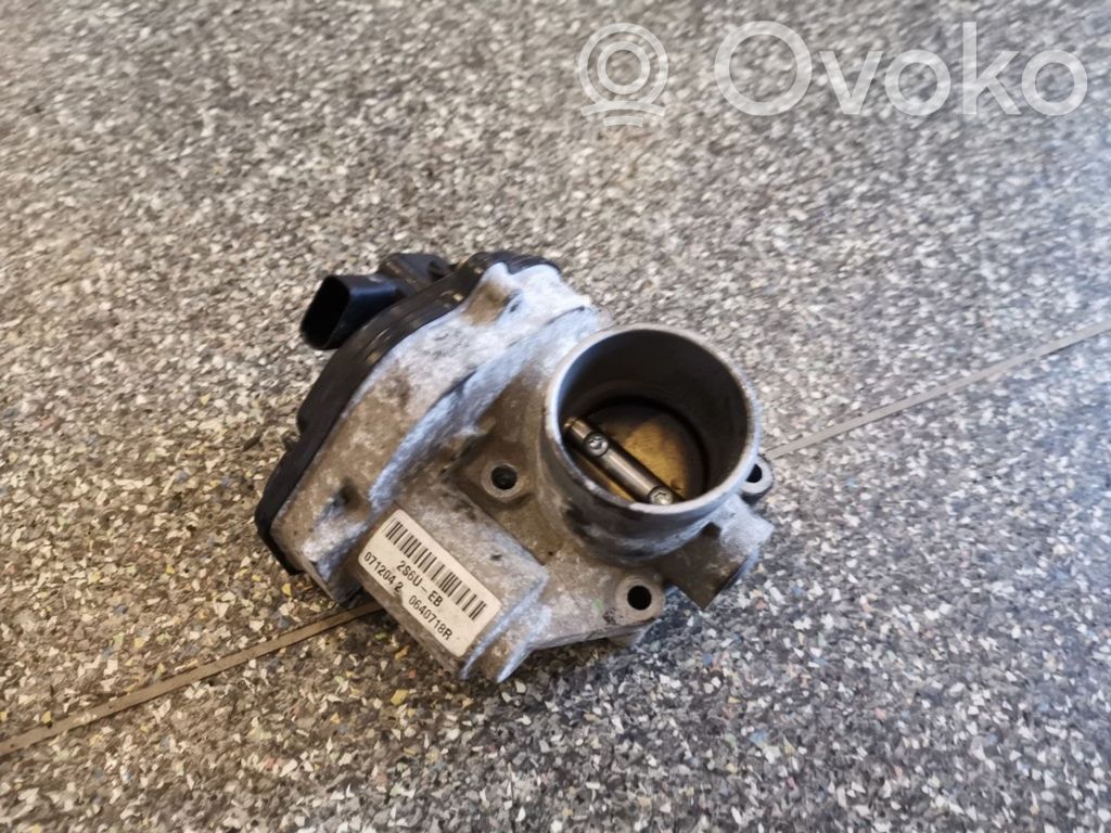 Ford Fiesta Droseļvārsts 