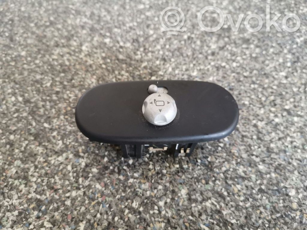 Mini One - Cooper R50 - 53 Wing mirror switch 