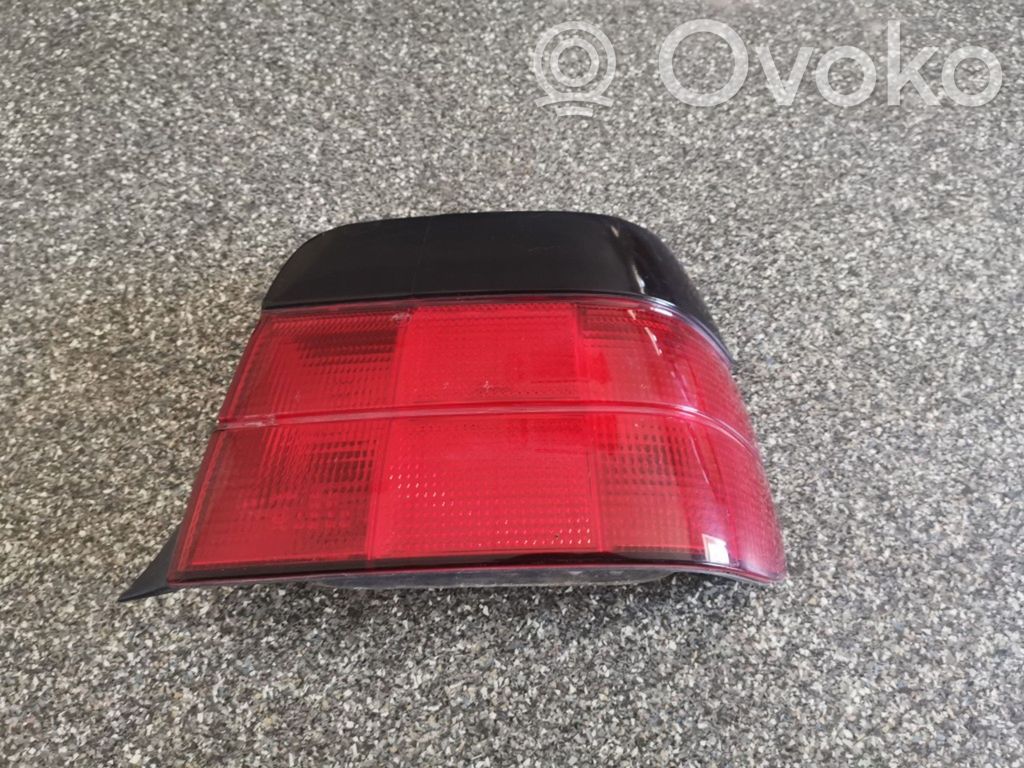 BMW 3 E36 Galinis žibintas kėbule 