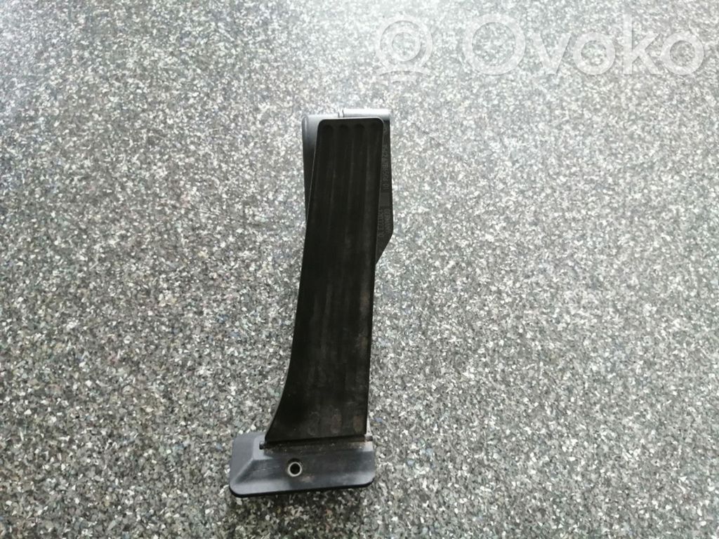 BMW 1 E81 E87 Accelerator throttle pedal 