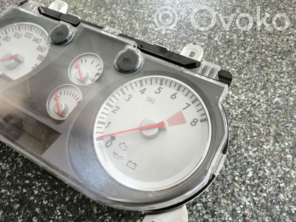 Mitsubishi Outlander Speedometer (instrument cluster) 