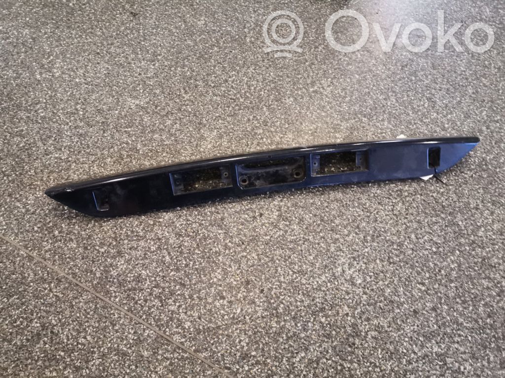 Chrysler Voyager Éclairage de plaque d'immatriculation 