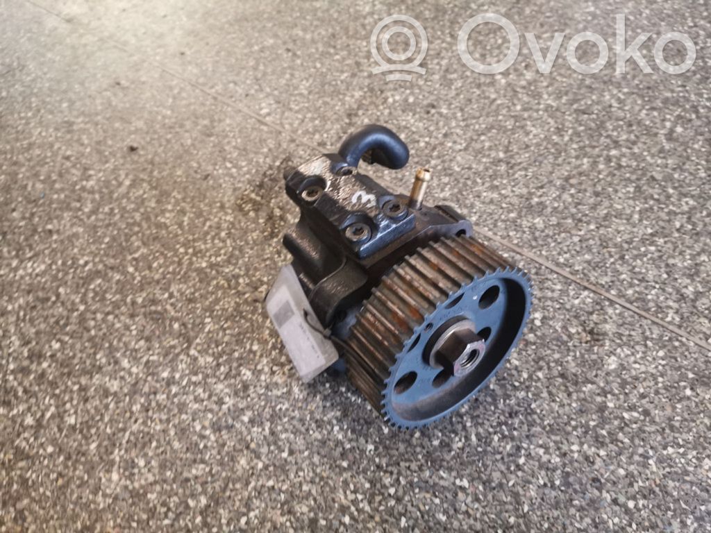 Alfa Romeo 156 Fuel injection high pressure pump 