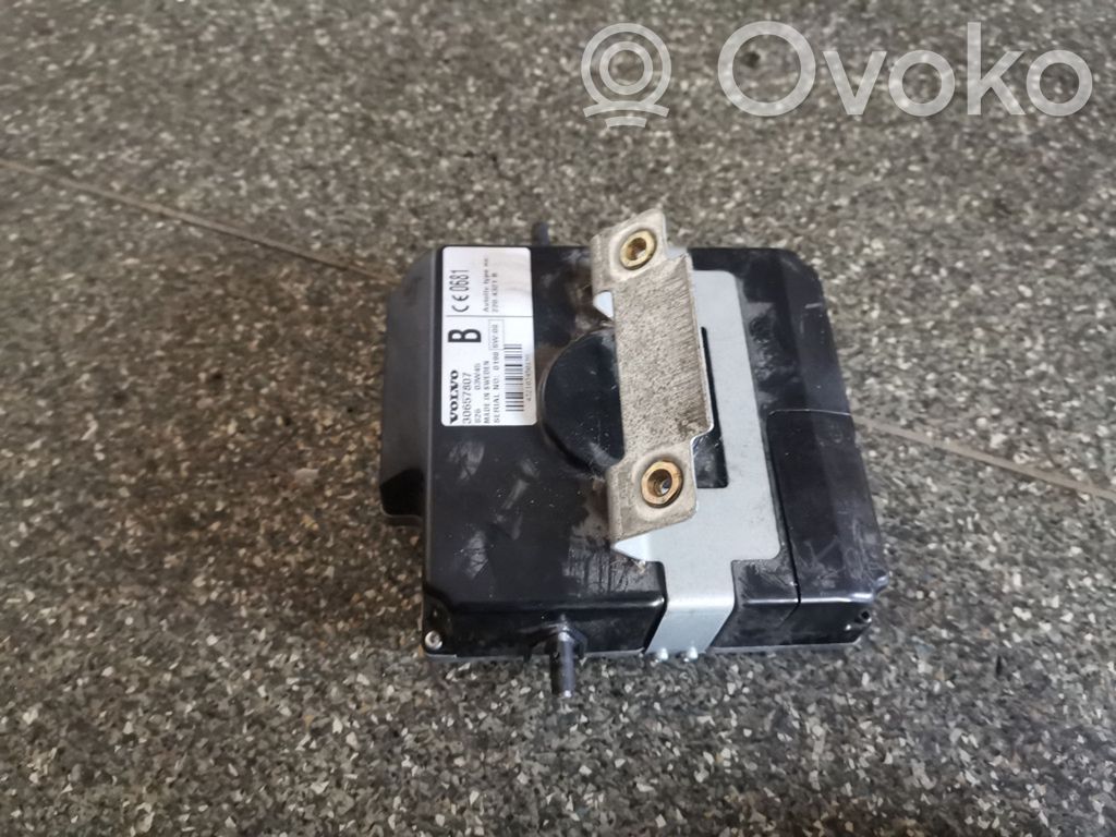 GPS navigation control unit/module   30657807