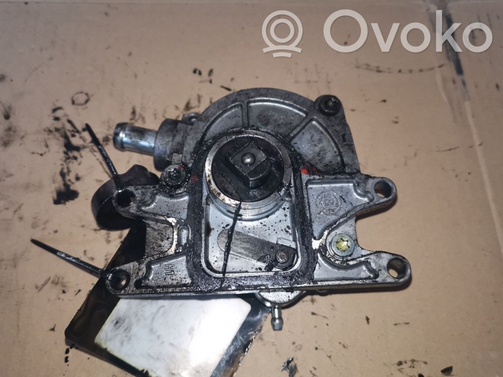 Opel Frontera B Bomba de vacío 
