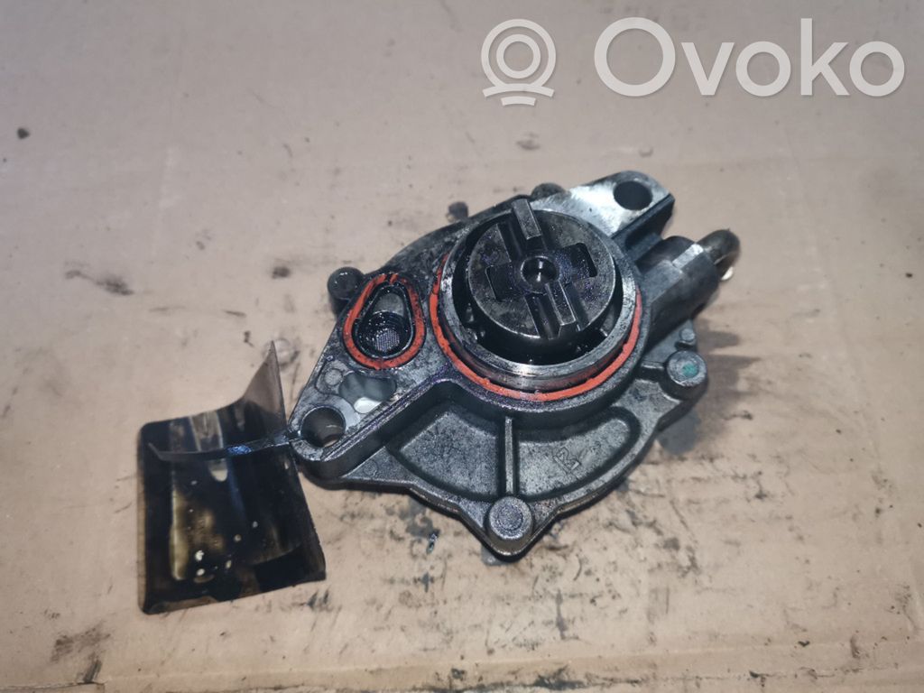 Suzuki Liana Vacuum pump 