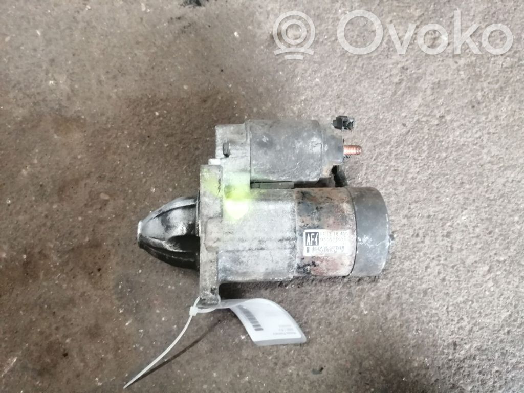 Стартер   M000T80381