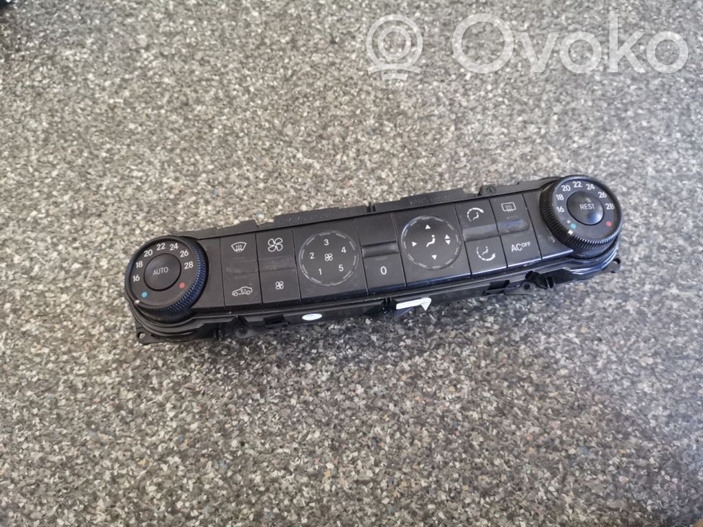 Mercedes-Benz E W211 Climate control unit 