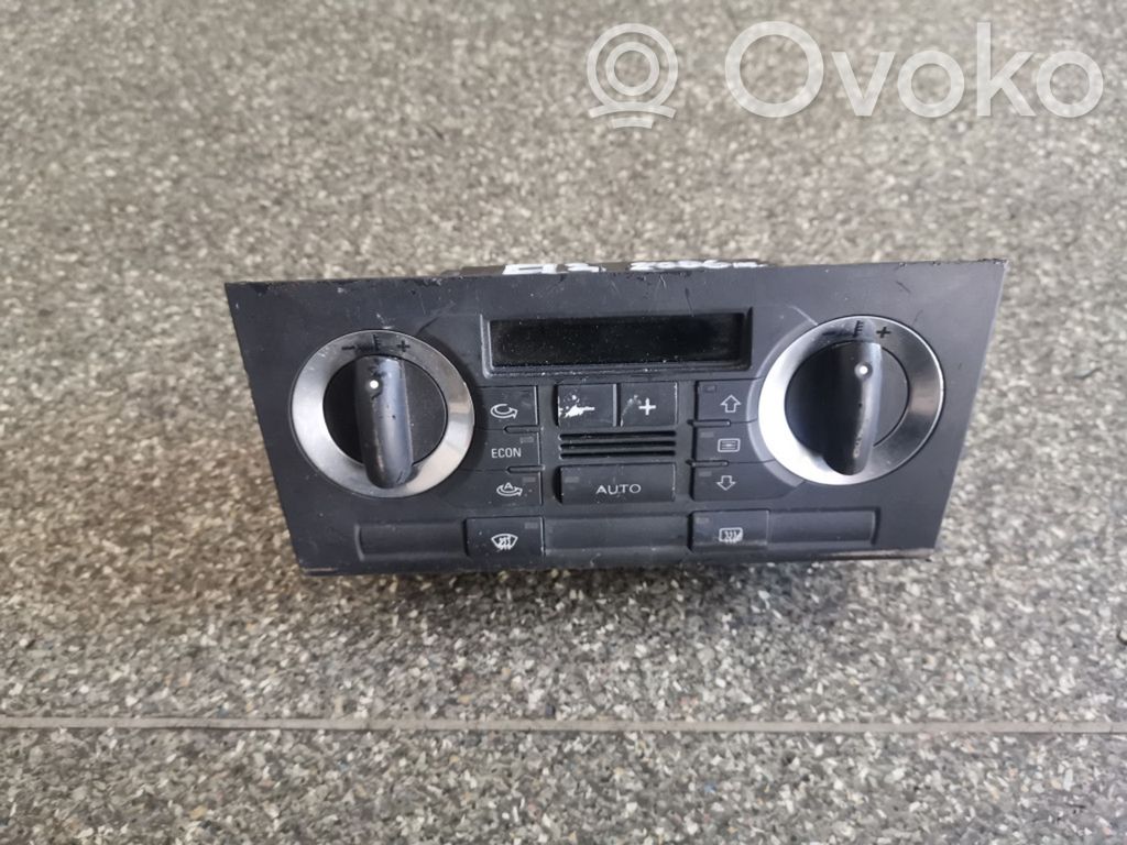 Audi A3 S3 8P Climate control unit 