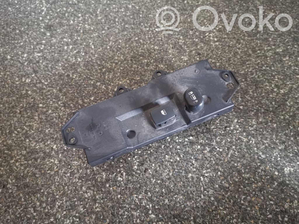 Chrysler Pacifica Other switches/knobs/shifts 