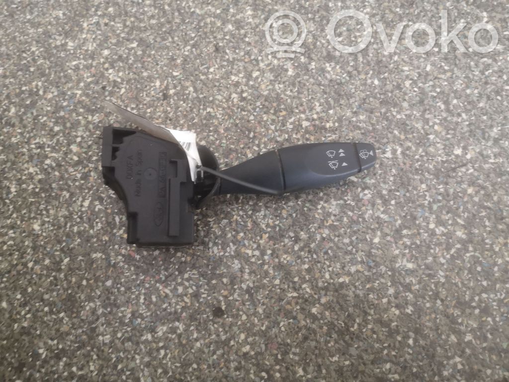 Ford Focus Wiper control stalk 