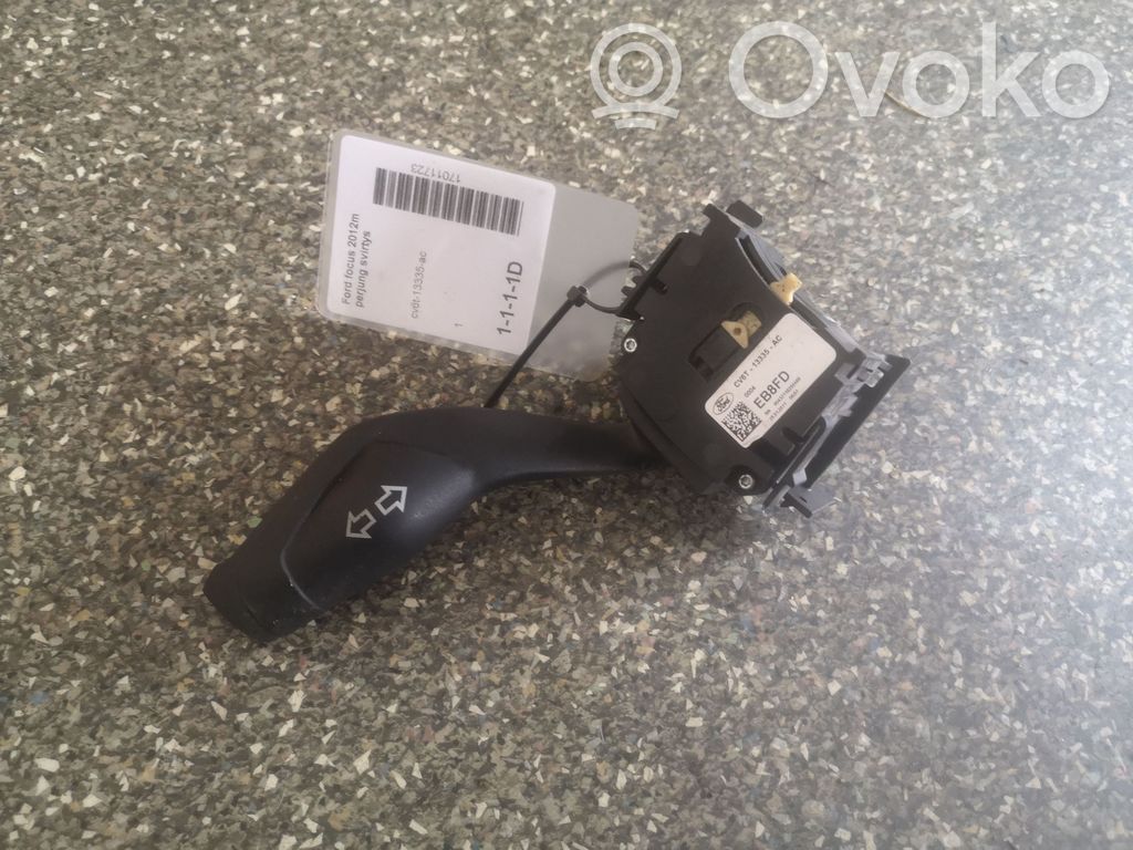 Ford Kuga II Indicator stalk 