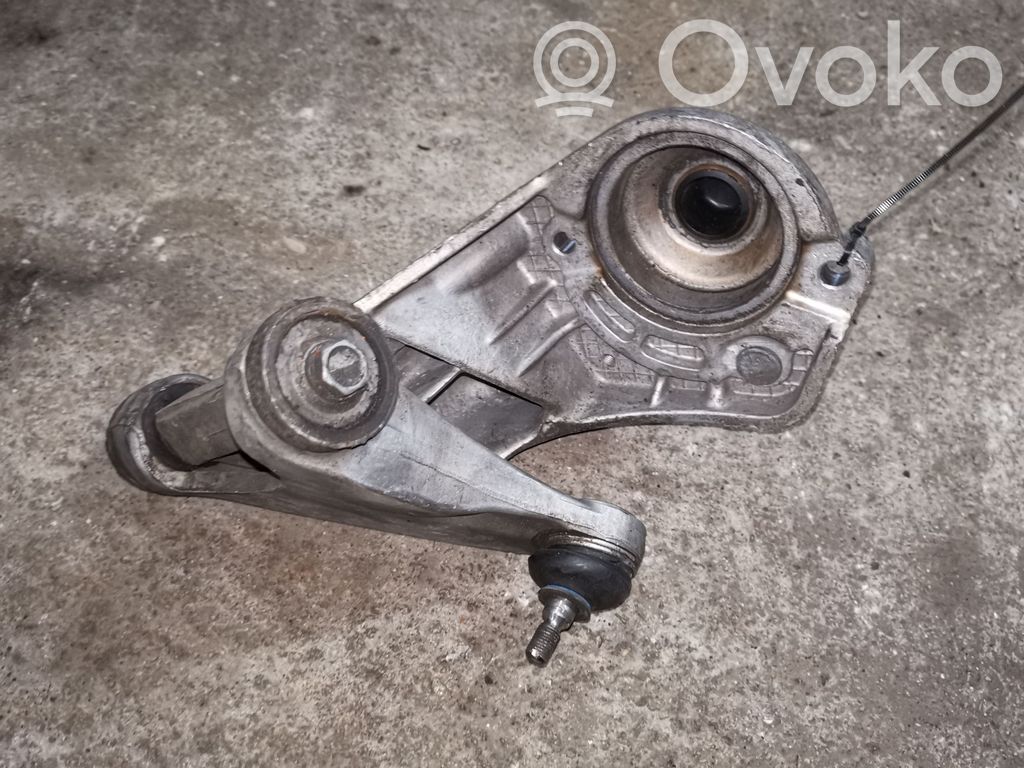 Alfa Romeo 156 Engine mounting bracket 