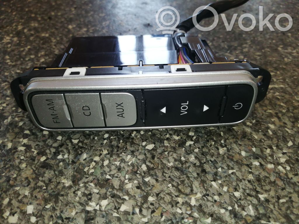 Nissan Leaf I (ZE0) Otros interruptores/perillas/selectores 