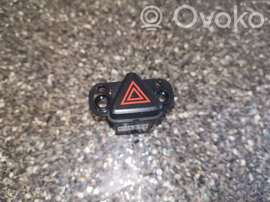 Chevrolet Orlando Hazard light switch 
