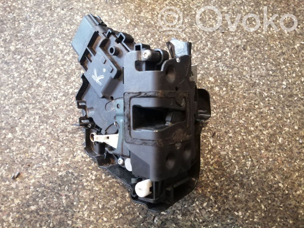 Ford Focus Rear door lock 