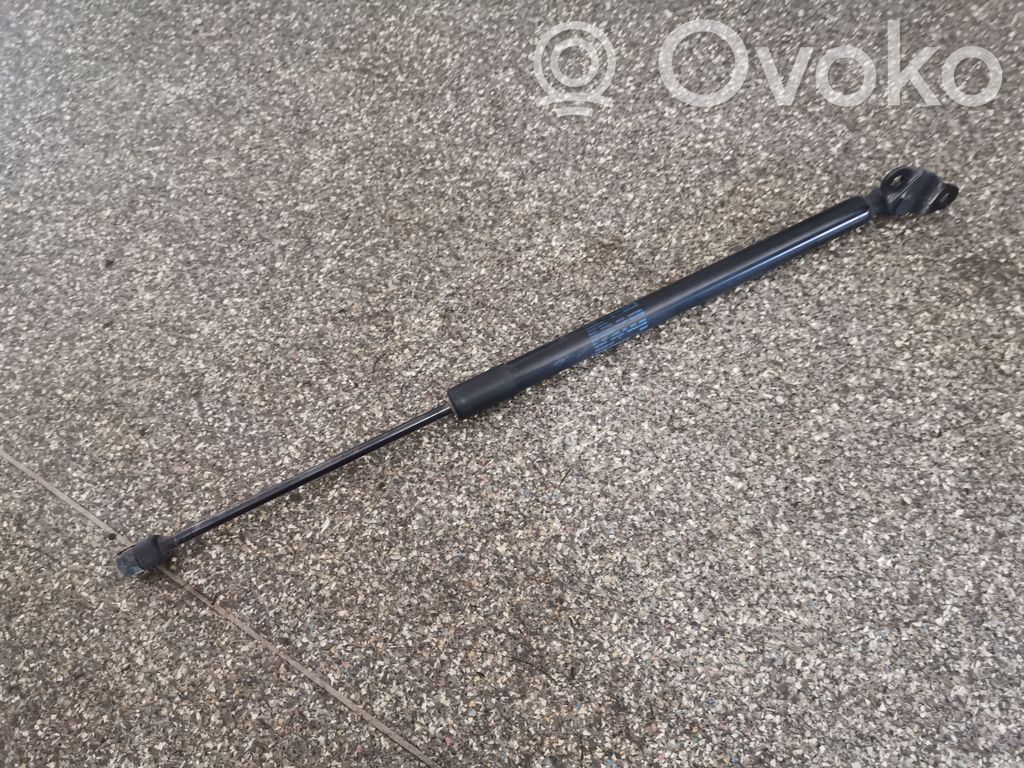 Seat Ateca Tailgate/trunk strut/damper 