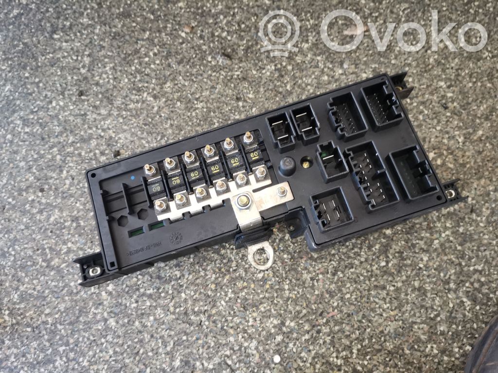 Volvo S80 Saugiklių blokas 