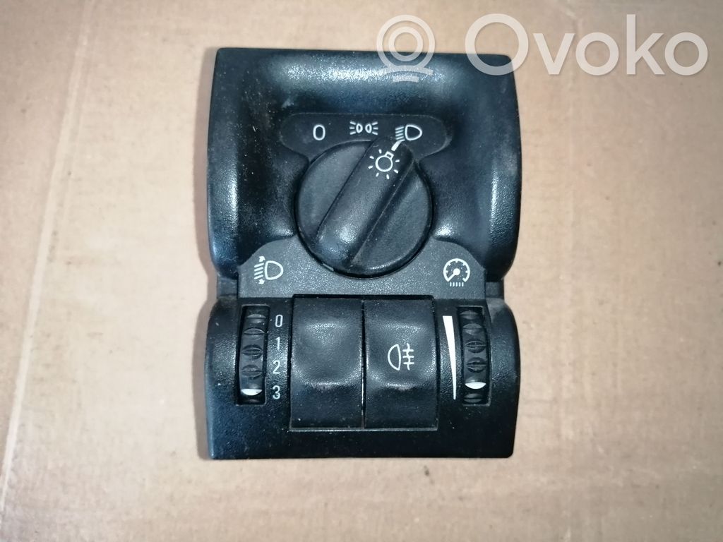 Opel Vectra B Light switch 