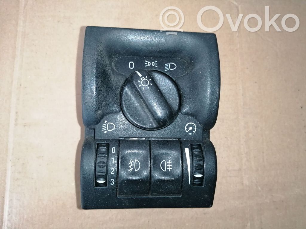 Opel Vectra B Light switch 