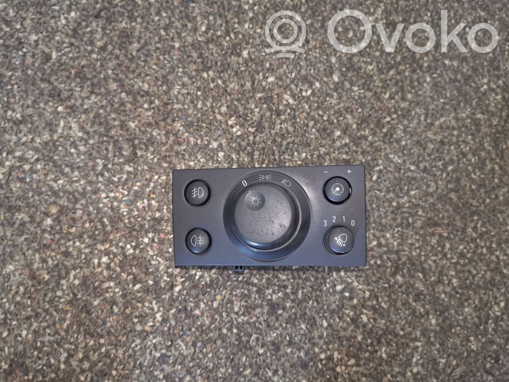 Opel Vectra C Light switch 