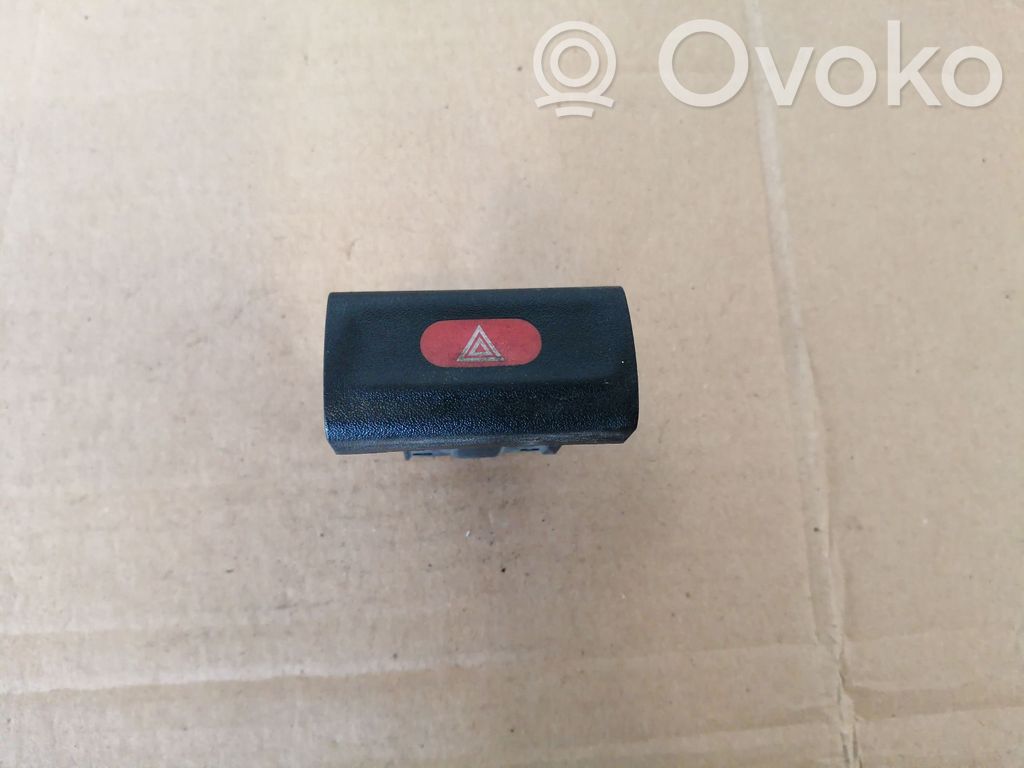 Opel Vectra B Hazard light switch 