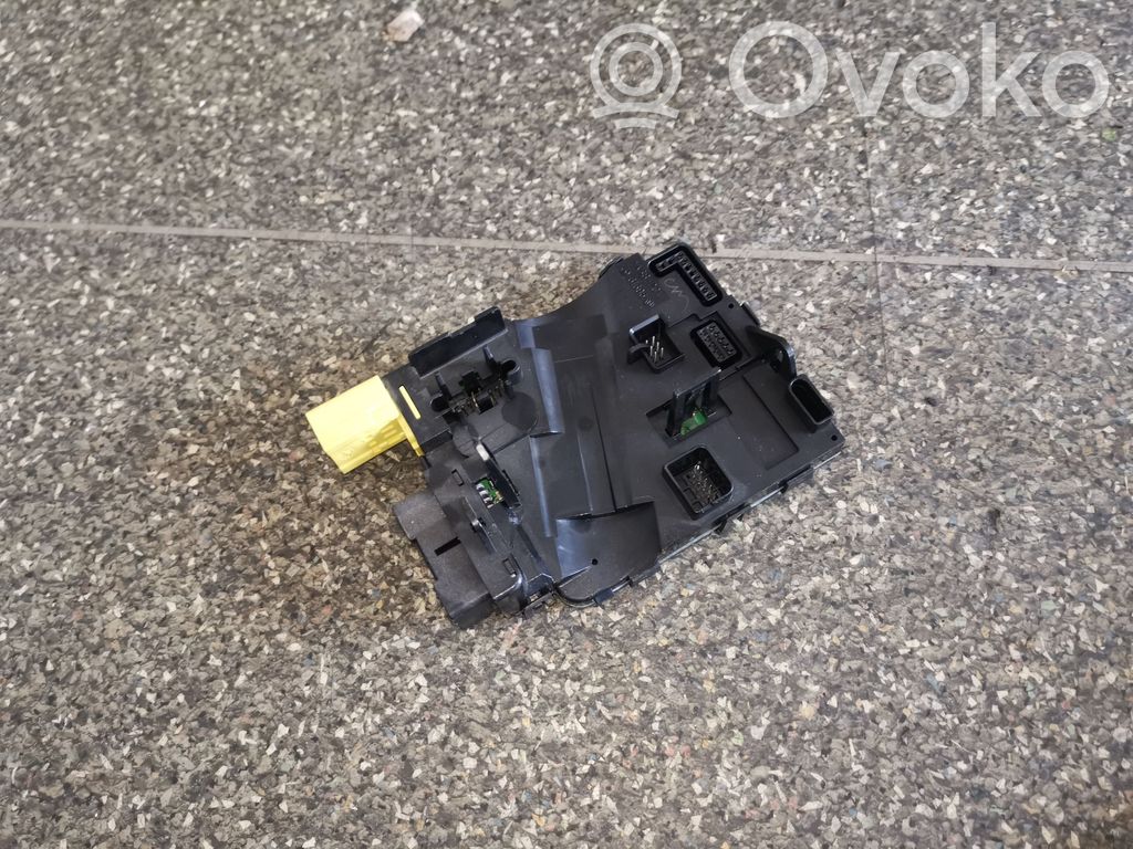 Volkswagen Touran I Other control units/modules 