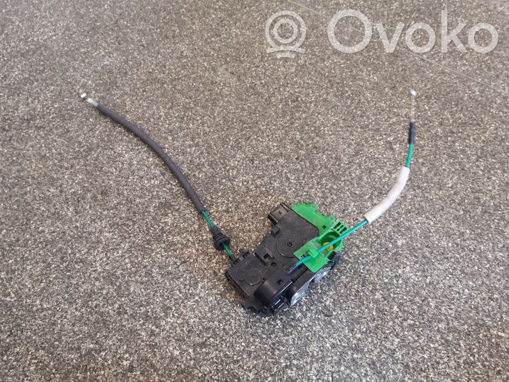 Hyundai i40 Front door lock 