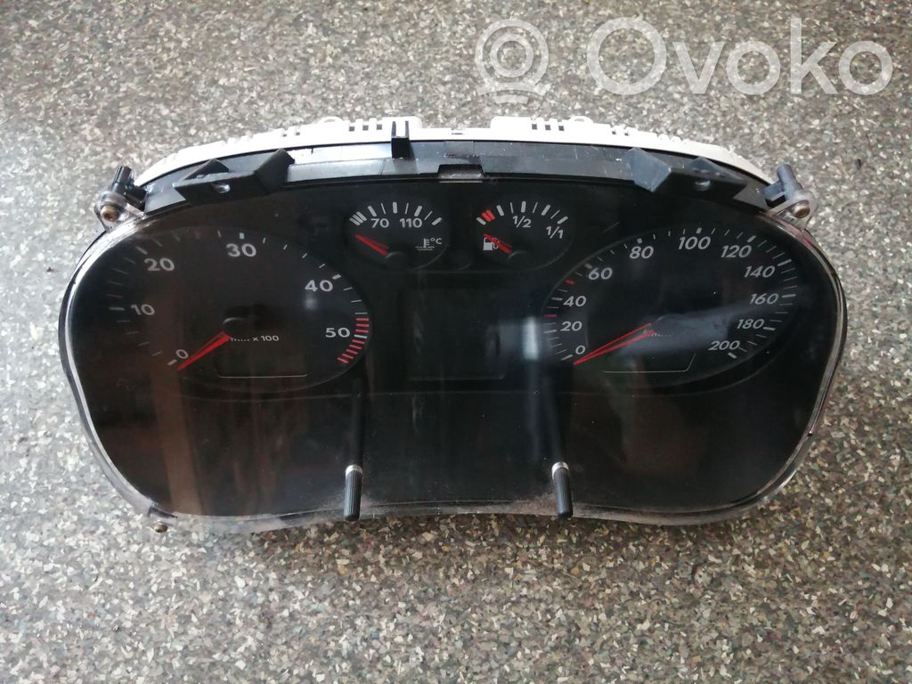 Seat Arosa Speedometer (instrument cluster) 