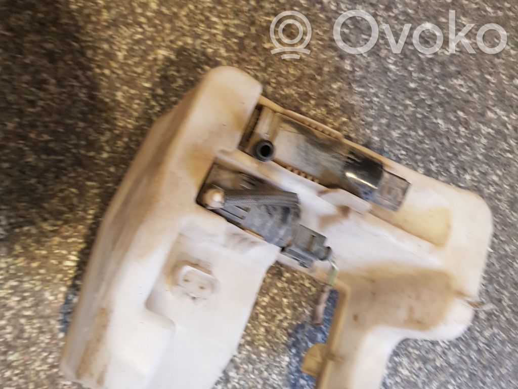Volkswagen PASSAT CC Serbatoio/vaschetta liquido lavavetri parabrezza 