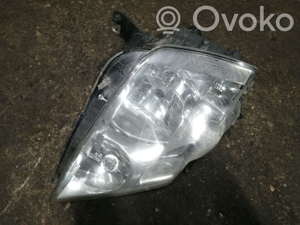 Headlight/headlamp   8200540243