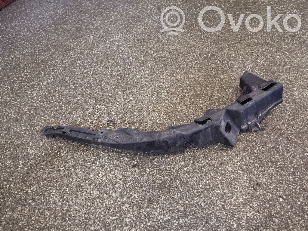 Volkswagen PASSAT B5 Front bumper mounting bracket 