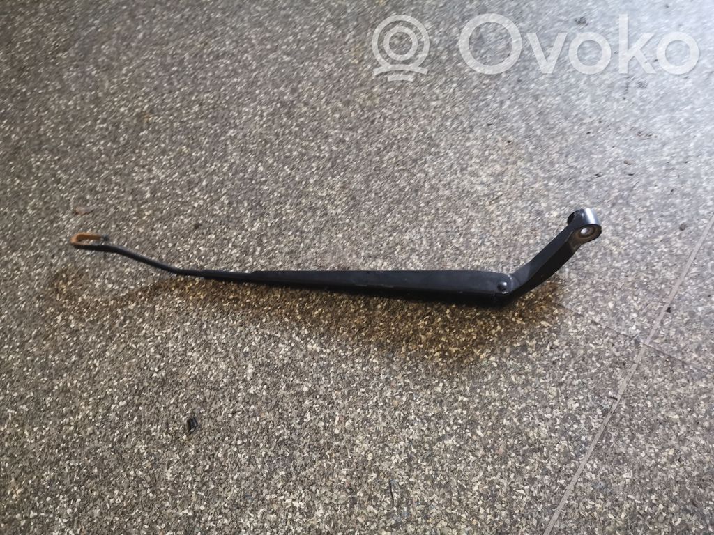 Toyota Corolla E120 E130 Wischerarm vorne 