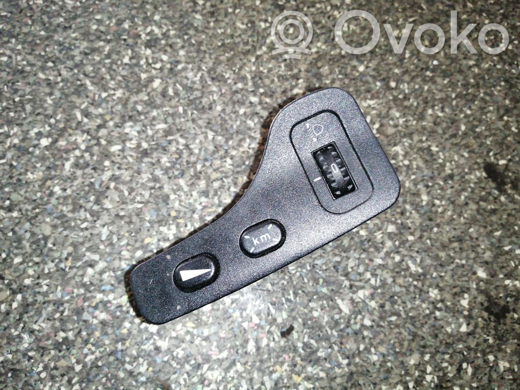 Alfa Romeo 156 Interruptor de control de altura del faro delantero 