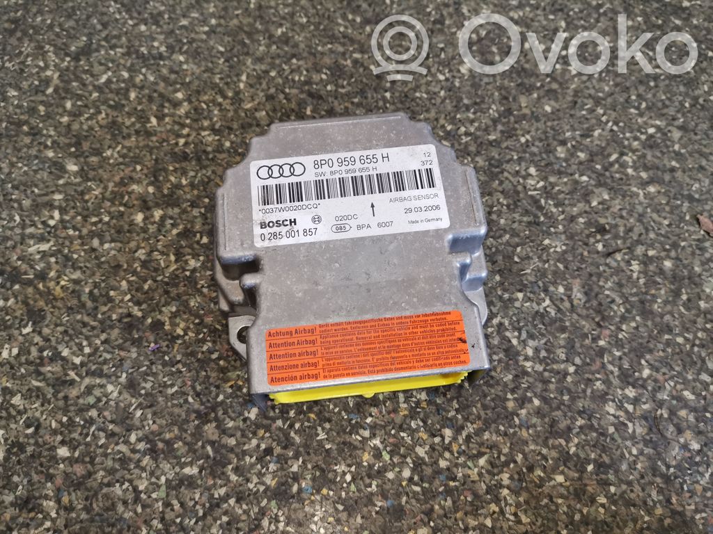 Audi A3 S3 8P Airbag control unit/module 