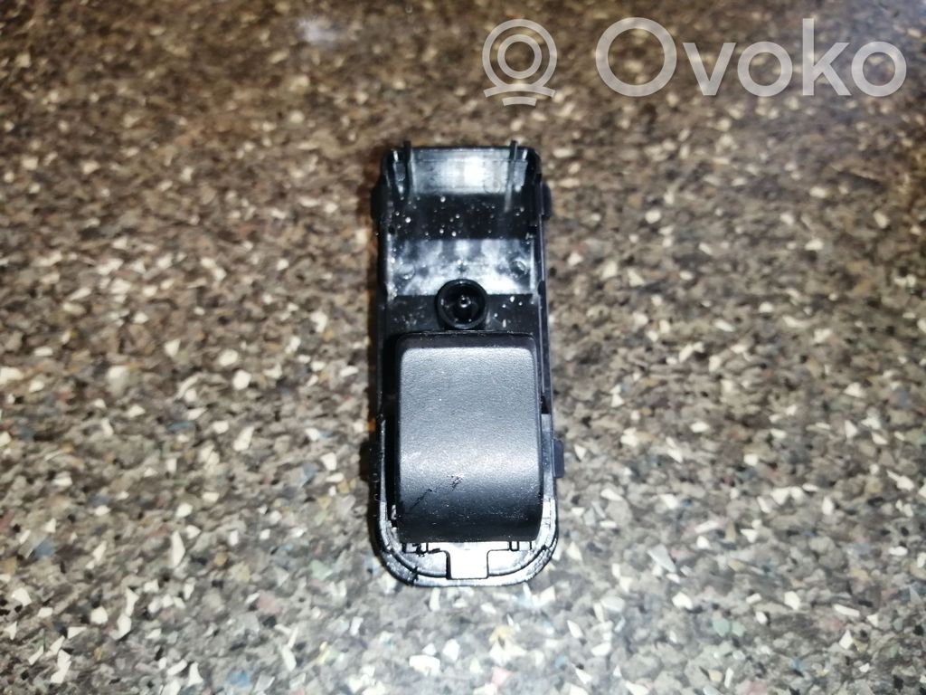 Mazda CX-3 Electric window control switch 