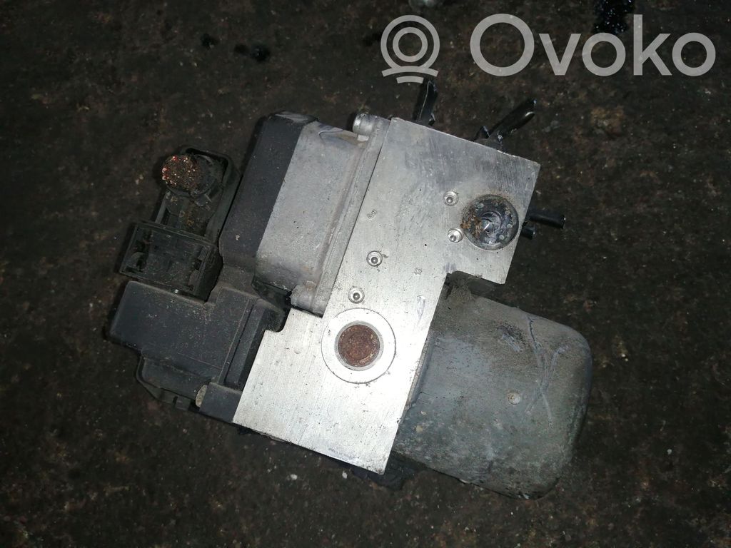 Audi A6 S6 C5 4B ABS bloks 