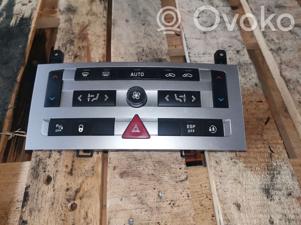 Peugeot 407 Climate control unit 