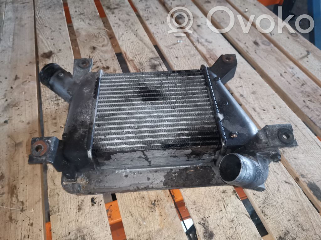 Nissan X-Trail T30 Chłodnica powietrza doładowującego / Intercooler 