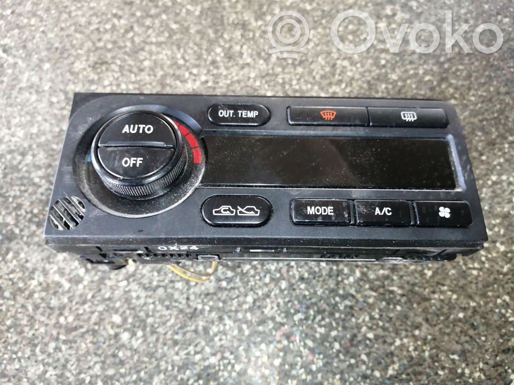 Subaru Outback Climate control unit 