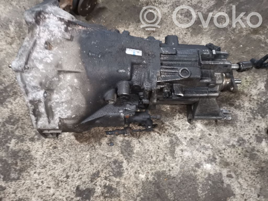 Manual 5 speed gearbox