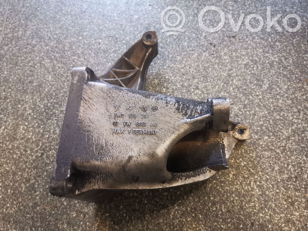 Ford Galaxy Driveshaft support bearing bracket 